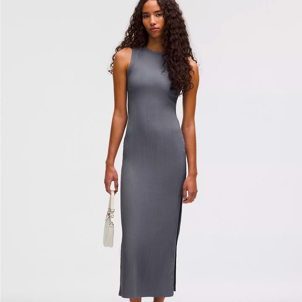 LULULEMON Sleeveless Pleated Stretch Maxi Dress SIZE MED